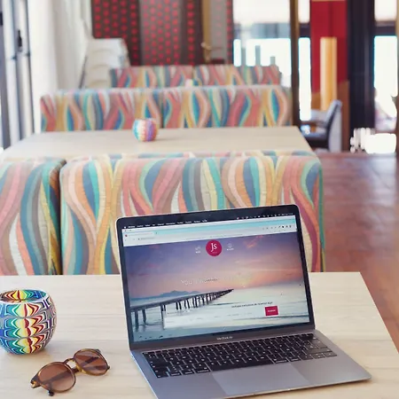 Js Horitzo Hotel